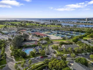 Photo #1: 230021229 Listing