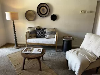 Photo #3: 230021305 Listing