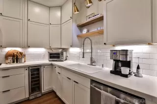 Photo #2: 230021334 Listing