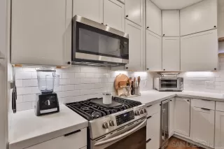 Photo #4: 230021334 Listing