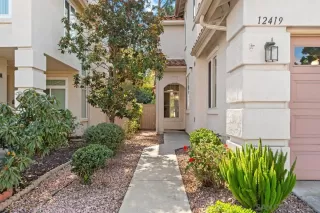 Photo #1: 230021405 Listing