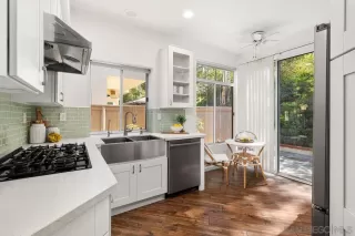 Photo #6: 230021405 Listing