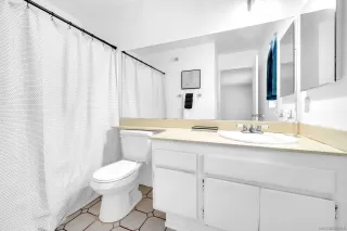 Photo #5: 230021454 Listing