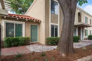 Photo #1: 230021461 Listing