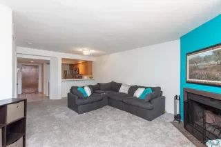 Photo #5: 230021490 Listing