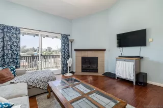 Photo #4: 230021505 Listing 