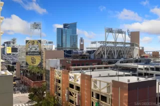 Photo #5: 230021573 Listing 