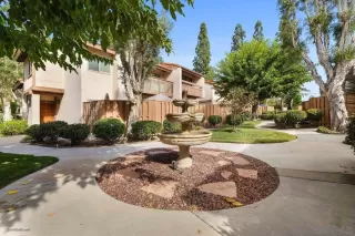 Photo #1: 230021586 Listing