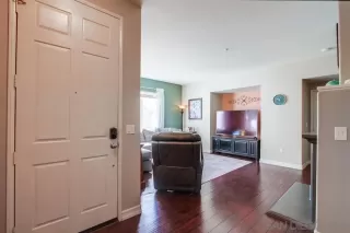 Photo #3: 230021593 Listing