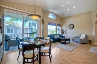 Photo #3: 230021611 Listing