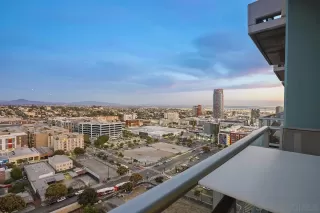 Photo #5: 230021633 Listing