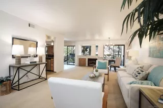 Photo #4: 230021660 Listing