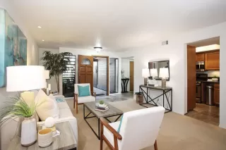 Photo #5: 230021660 Listing