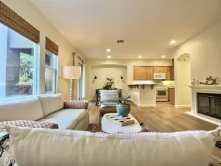 Photo #4: 230021668 Listing