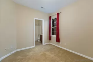 Photo #6: 230021671 Listing