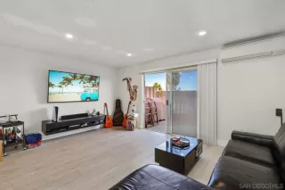 Photo #2: 230021686 Listing