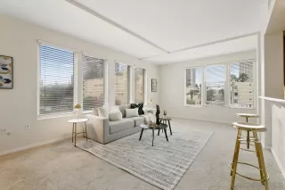 Photo #3: 230021691 Listing