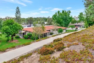 Photo #2: 230021703 Listing 