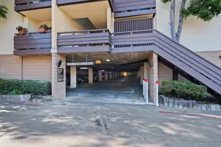 Photo #1: 230021705 Listing 