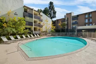 Photo #5: 230021705 Listing 