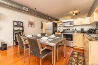 Photo #3: 230021770 Listing 