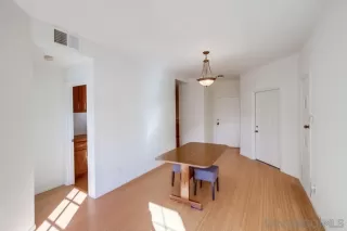 Photo #6: 230021773 Listing