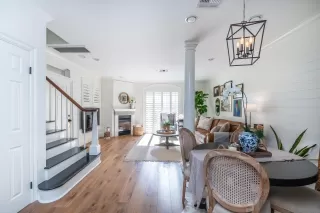 Photo #6: 230021808 Listing