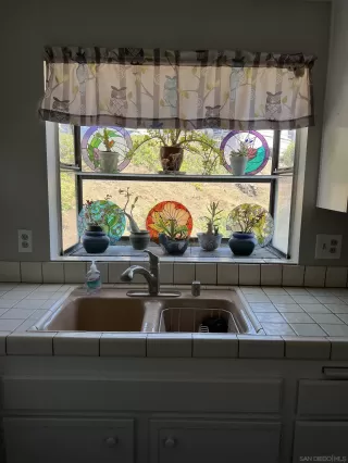 Photo #4: 230021825 Listing