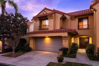 Photo #1: 230021860 Listing