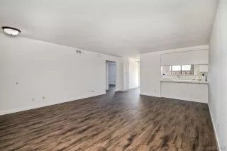 Photo #3: 230021866 Listing