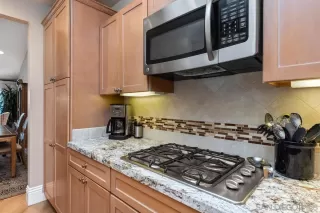 Photo #4: 230021880 Listing