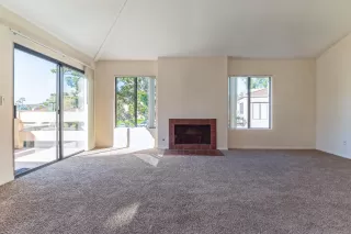 Photo #3: 230021899 Listing