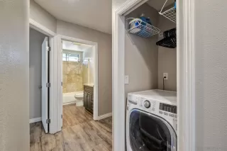 Photo #3: 230021931 Listing