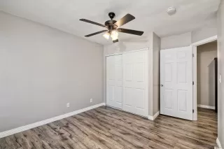 Photo #5: 230021931 Listing