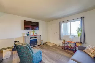 Photo #4: 230021932 Listing 