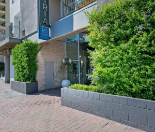 Photo #2: 230021935 Listing