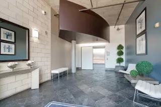 Photo #4: 230021935 Listing