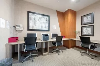 Photo #6: 230021935 Listing