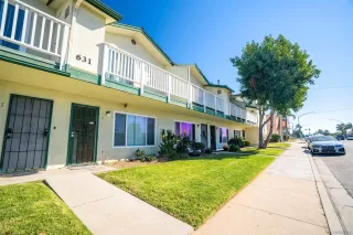 Photo #5: 230021948 Listing 