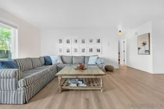 Photo #4: 230021955 Listing