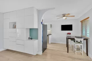 Photo #6: 230021960 Listing 