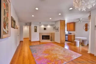 Photo #3: 230021961 Listing