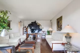 Photo #4: 230021966 Listing