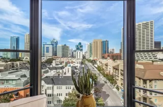 Photo #1: 230021977 Listing 