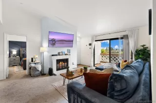 Photo #6: 230021986 Listing