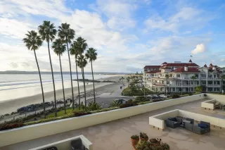 Photo #2: 230022026 Listing