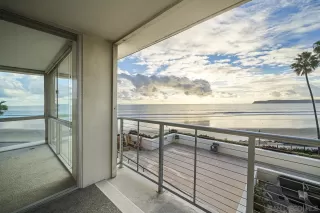 Photo #4: 230022026 Listing