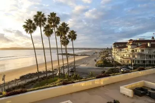 Photo #6: 230022026 Listing