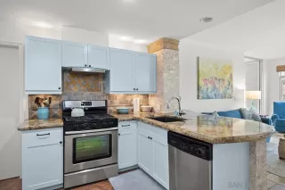 Photo #5: 230022067 Listing