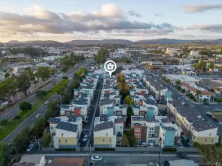 Photo #4: 230022087 Listing